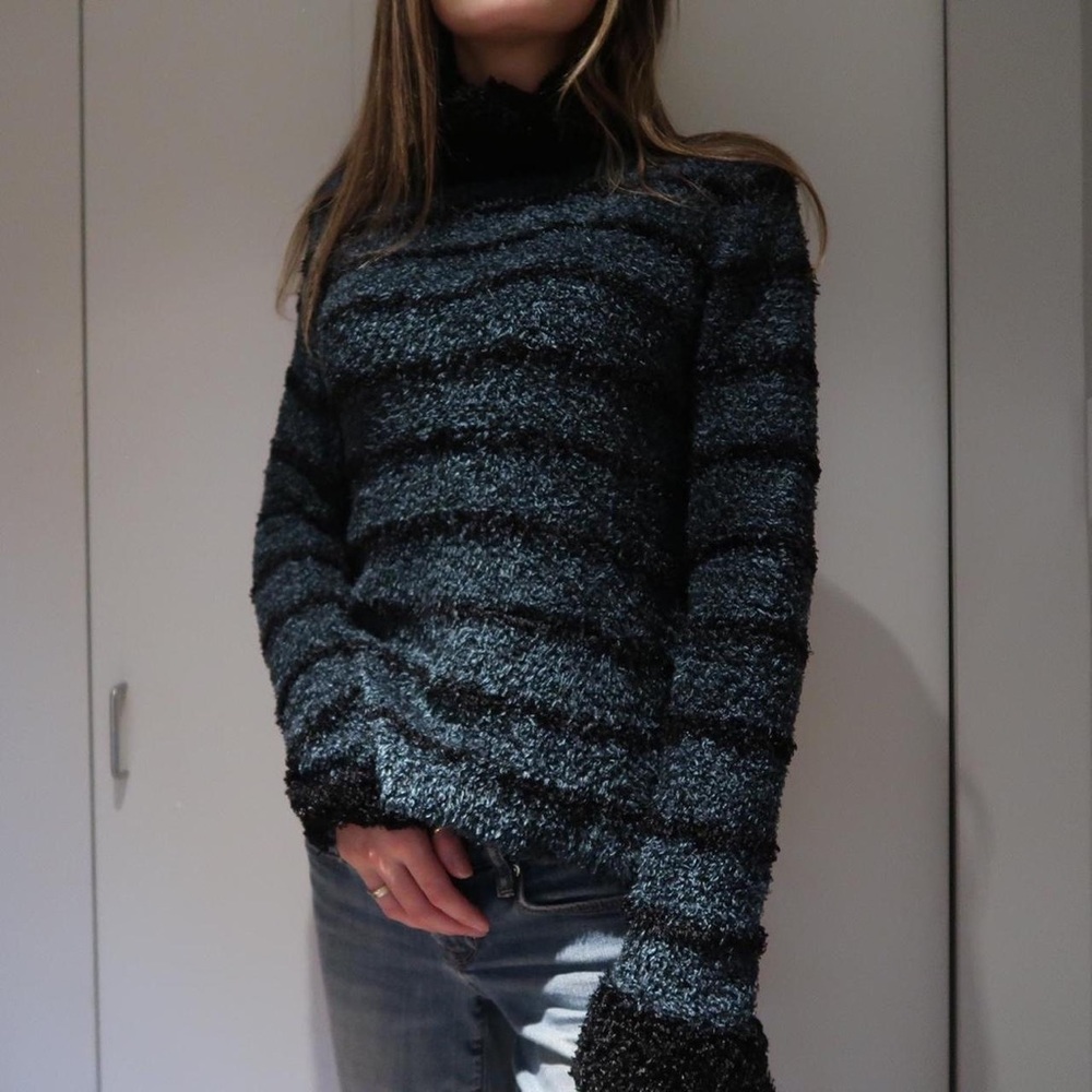 Y2k fuzzy long sleeve knit turtleneck sweater